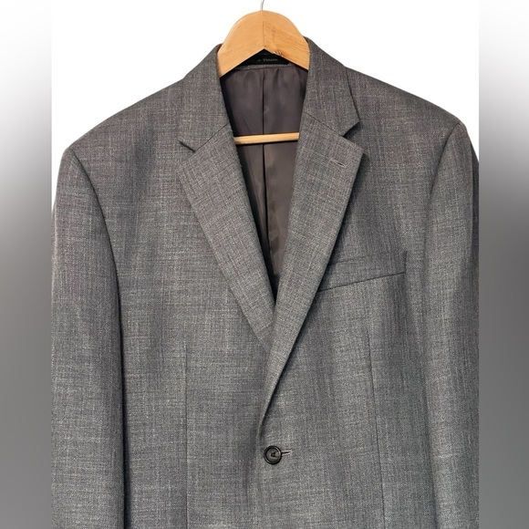 Ralph Lauren for Macy’s Men's size 40R Gray 2 button sport coat/ blazer - Picture 2 of 9